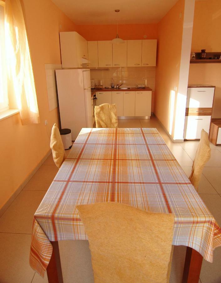 Apartment Urem Biograd Na Moru Buitenkant foto